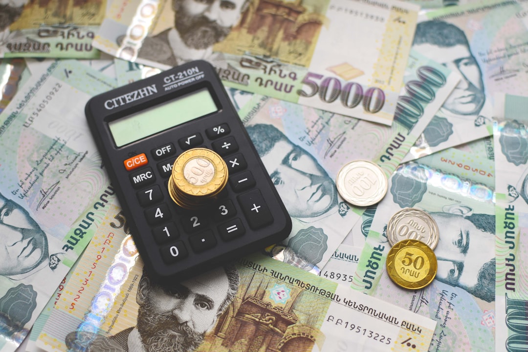 Bratislava: Môžem napadnúť rozhodnutie exekútora na súde?